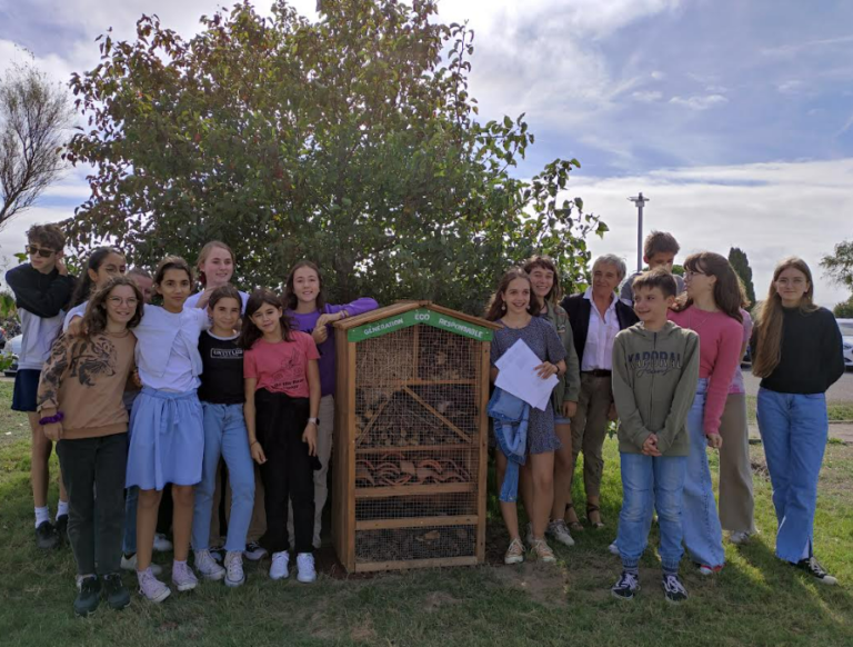 Inauguration de l'hôtel à insectes